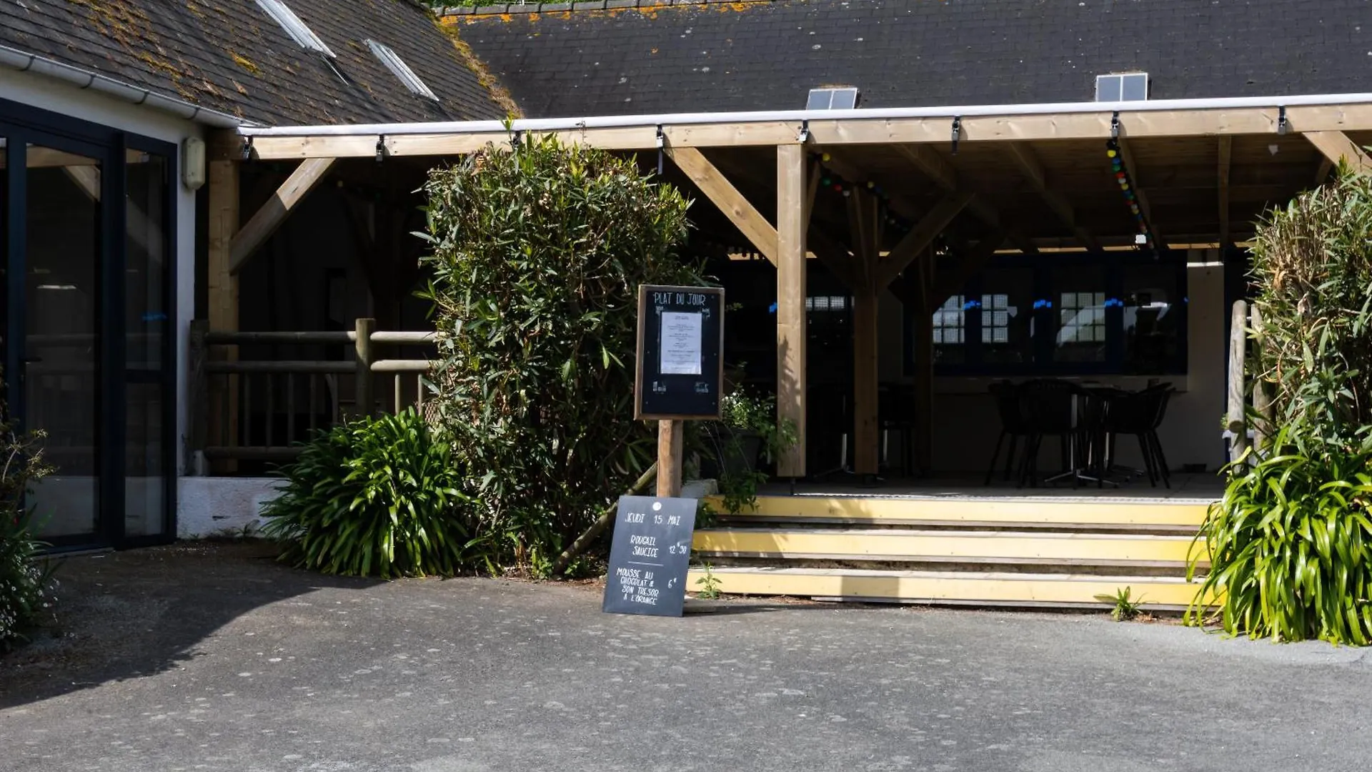 Kemping Mobil-Home Convivial Avec Vue Sur Mer - Pleubian